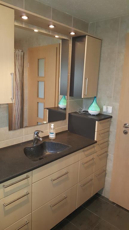 Anita'S Guest House Grindavík Екстериор снимка